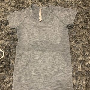 Grey lululemon T-shirt